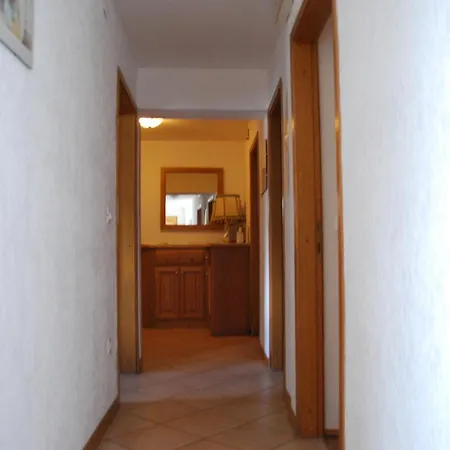 Anna & Gino アパート *